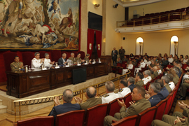 El ministro de Defensa, Pedro Morenés clausura el curso.