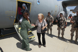 Llega a España el avión del Ejército del Aire con 28 personas