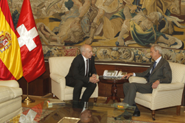 Es la primera visita oficial de un ministro de Defensa suizo a España