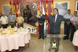 El ministro de Defensa, Pedro Morenés, preside el acto conmemorativo del 75 aniversario del empleo de cabo 1º .