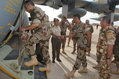 EL JEFE DEL ESTADO MAYOR DE LA DEFENSA DESPIDE AL ESCALÓN AVANZADO PARA AFGANISTÁN