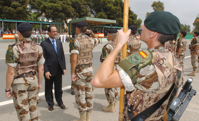 EL MINISTRO DE DEFENSA PRESIDE LA DESPEDIDA OFICIAL DE LAS UNIDADES QUE SE DESPLEGARAN EN AFGANISTAN