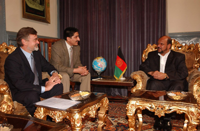 LAS AUTORIDADES AFGANAS AGRADECEN A ESPAÑA LA AYUDA HUMANITARIA Y EL DESPLIEGUE DE TROPAS.