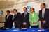 El ministro de Defensa, José Bono, y los alcaldes de A Coruña, Francisco Vázquez; de Córdoba, Rosa Aguilar; de Madrid, Alberto Ruiz Gallardón; y de Santa Cruz de Tenerife, Miguel Zerolo; posan, tras la firma del protocolo de colaboración