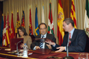 Los Ministerios de Defensa y de la Vivienda y el Ayuntamiento de Madrid firman el acuerdo sobre infraestructuras de la ¿Operación Campamento¿