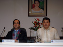 El ministro de Defensa, José Bono, mantienen una reunión con el secretario de Defensa de Filipinas, Sr. Avelino Cruz