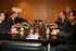 Mesa de trabajo de las delegaciones española y rusa durante su encuentro bilateral