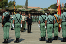 La ministra Chacón saluda a la Bandera en la Brigada de la Legión