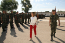 La ministra de Defensa, Carme Chac&oacute;n, durante el acto de Jura de Bandera