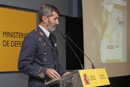 El jefe del Estado Mayor de la Defensa Jos&eacute; Julio Rodr&iacute;guez y durante la rueda de prensa