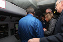Los ministros de España y Brasil en el interior del P-3 Orión