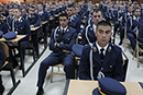 El ministro de Defensa, Pedro Morenés preside el desfile de los alumnos de la Academia Básica del Aire en Leon