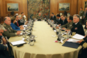 Autoridades - SM Rey Juan Carlos I - SM EL REY, ACOMPAÑADO POR EL PRÍNCIPE DE ASTURIAS, PRESIDE EN LA ZARZUELA LA JUNTA DE DEFENSA NACIONAL