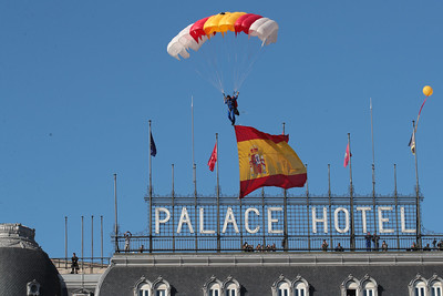 Las Fuerzas Armadas conmemoran el Día de la Fiesta Nacional reafirmando su compromiso con la paz dentro y fuera de España