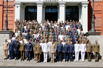 La ministra Robles insiste en que España es un socio fiable de la OTAN y cumple con sus compromisos