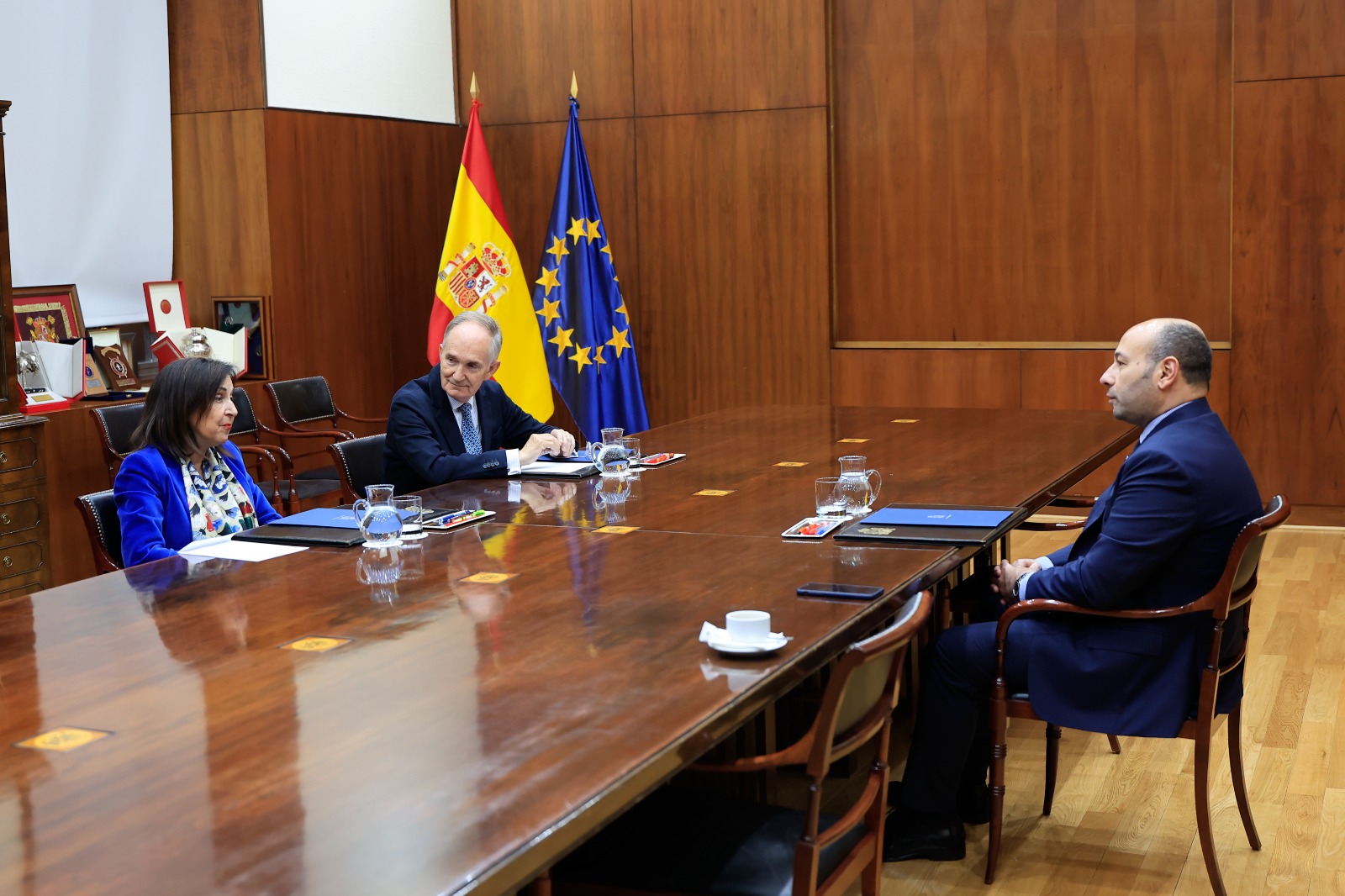 Robles recibe a Hani Chemaitelly, nuevo embajador de Líbano en España