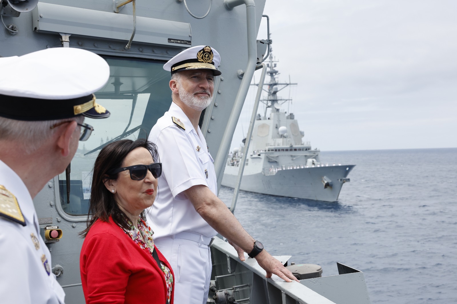 Numeroso público asiste en Gran Canaria a la revista naval y exhibición dinámica con motivo del DIFAS