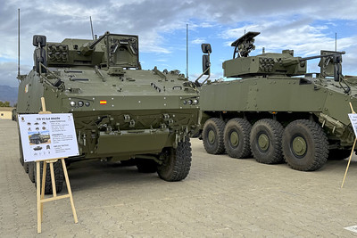 Entrega carros de combate ´Dragón'