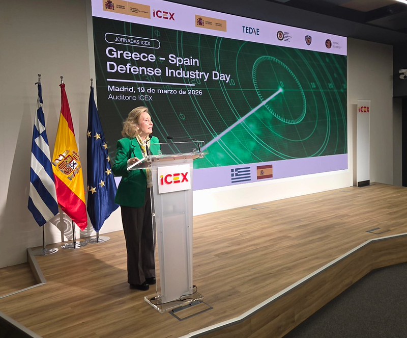 La secretaria de Estado de Defensa, Amparo Valcarce, se reúne en Madrid con el viceministro de Defensa Nacional de Grecia, Athanasios Davakis