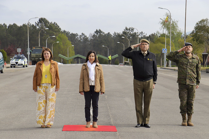 Visita el Regimiento de Infantería ‘Príncipe’ nº 3, en el acuartelamiento ‘Cabo Noval’ en Siero (Asturias).