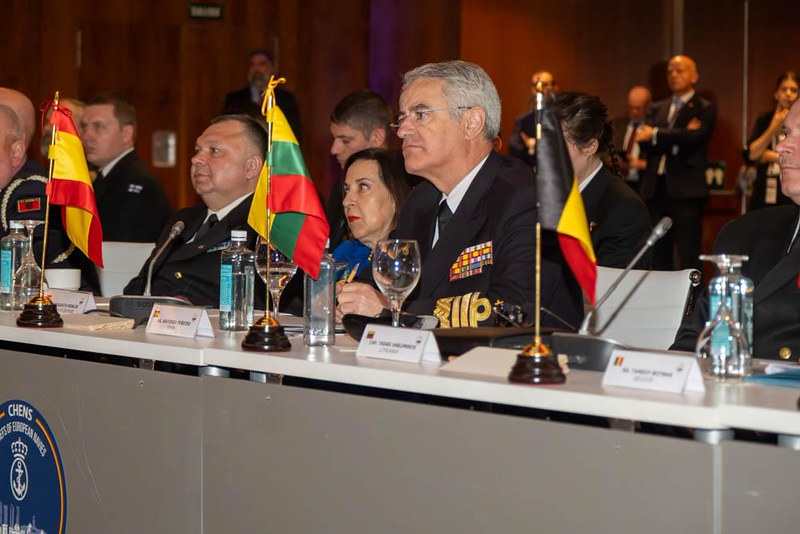 Interviene en el Foro Estratégico Chiefs of European Navies (CHENS-26), bajo el título ‘Evolución de los espacios marítimos: visión y consecuencias para las fuerzas navales’. Hotel Eurostars Madrid Tower.