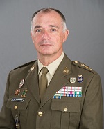 General de Brigada César Sáenz de Santa María Gómez