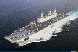 Vista aérea del LHD Juan Carlos I