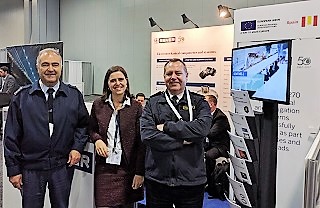 Coronel Rodriguez y Tcol. Nuñez con Fátima Rodriguez de SENER