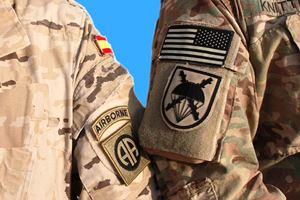 Traditional insignia exchange at the end of the excercises