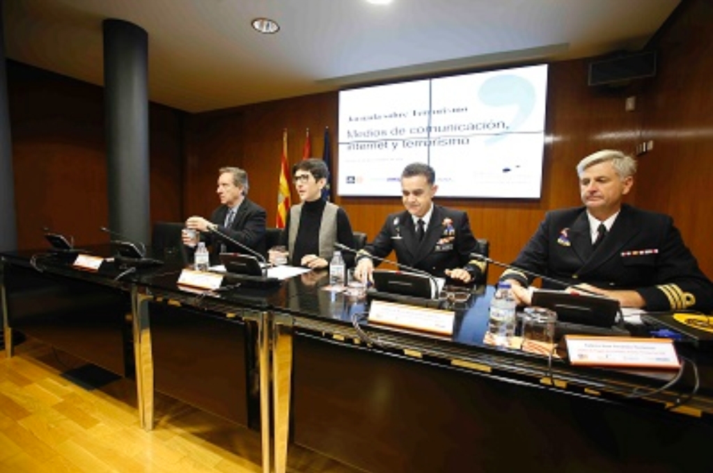 Seminario “Medios de Comunicación, Internet y Terrorismo” en Zaragoza