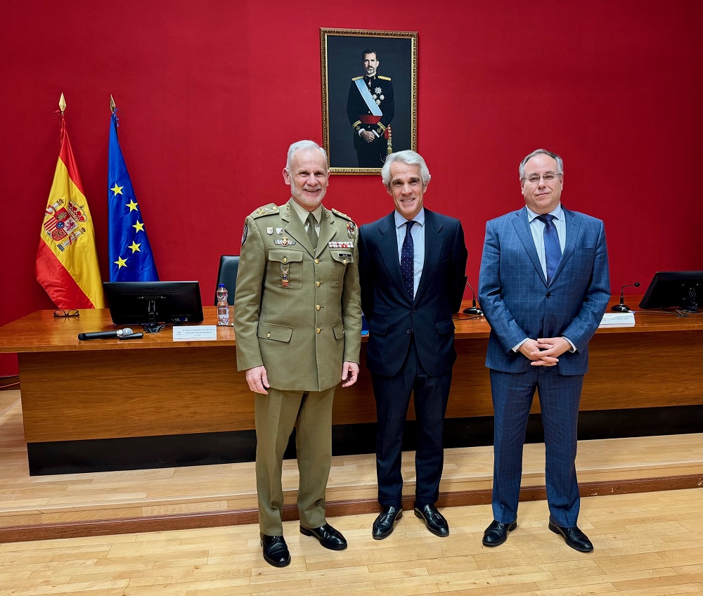 Teniente General Curso Alta Dirección