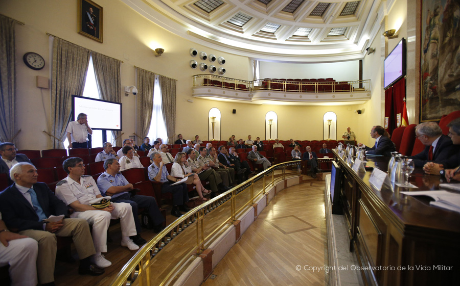 Presentación en el CESEDEN del documento Memoria-Informe 2014