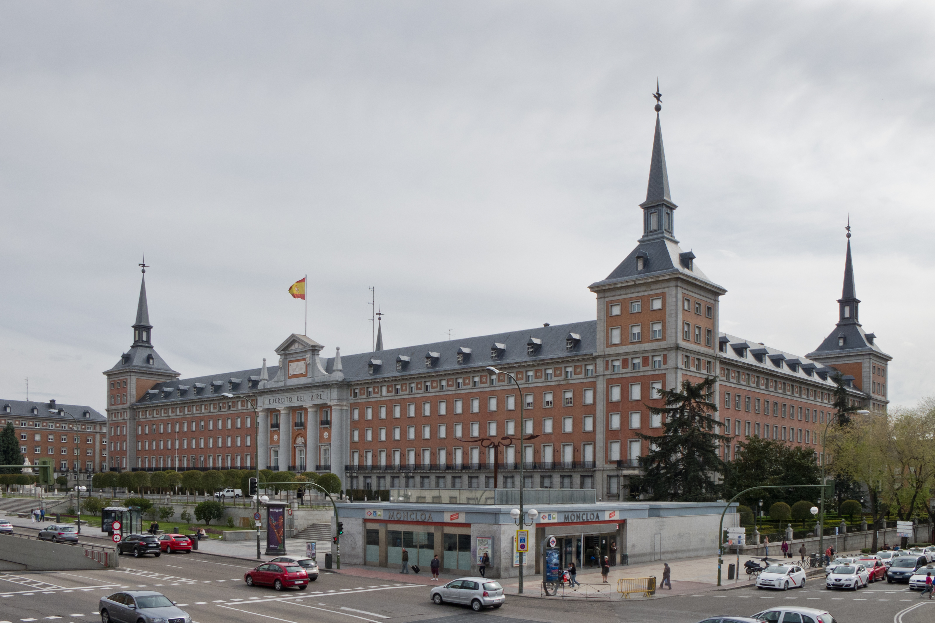 Reunión con el Jefe del Mando de Personal del Ejército del Aire y del Espacio.