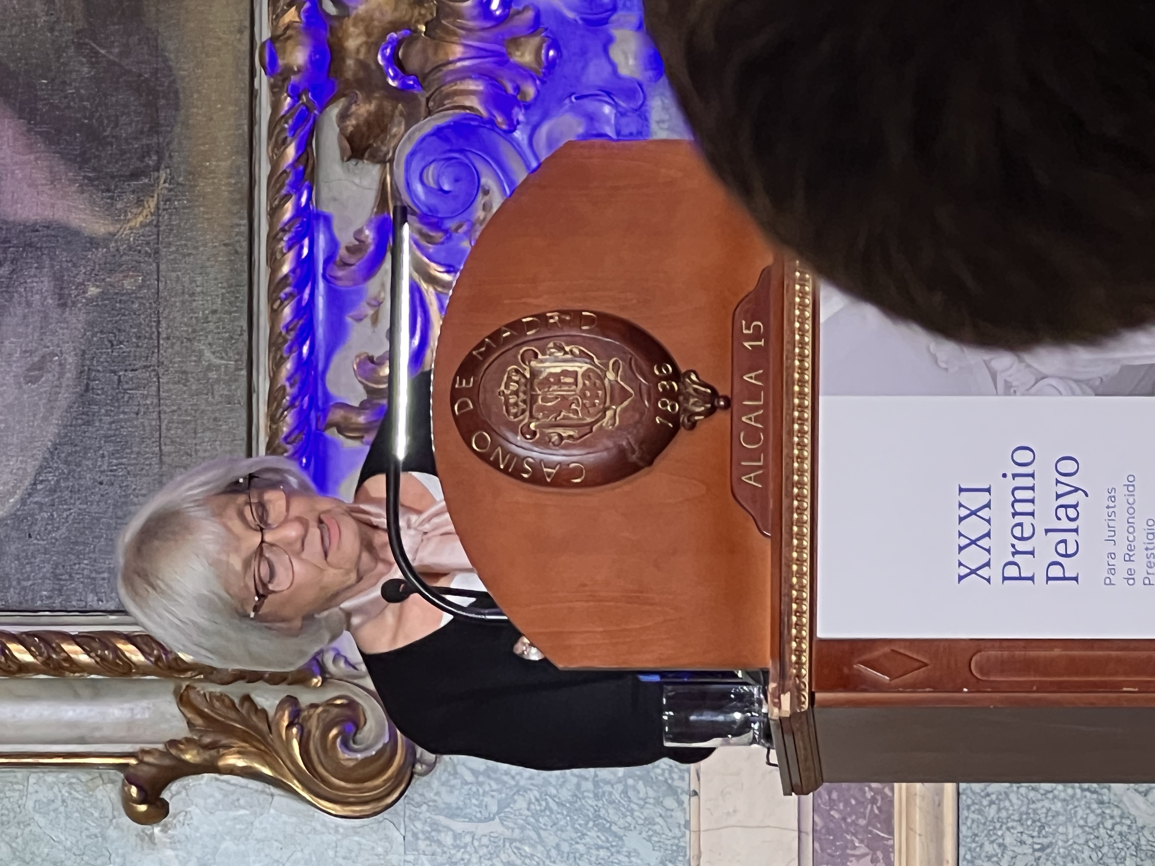 Asistencia al acto de entrega del XXXI Premio Pelayo para Juristas de Reconocido Prestigio