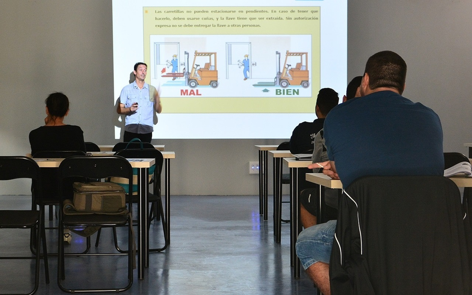 IMAGEN BECAS