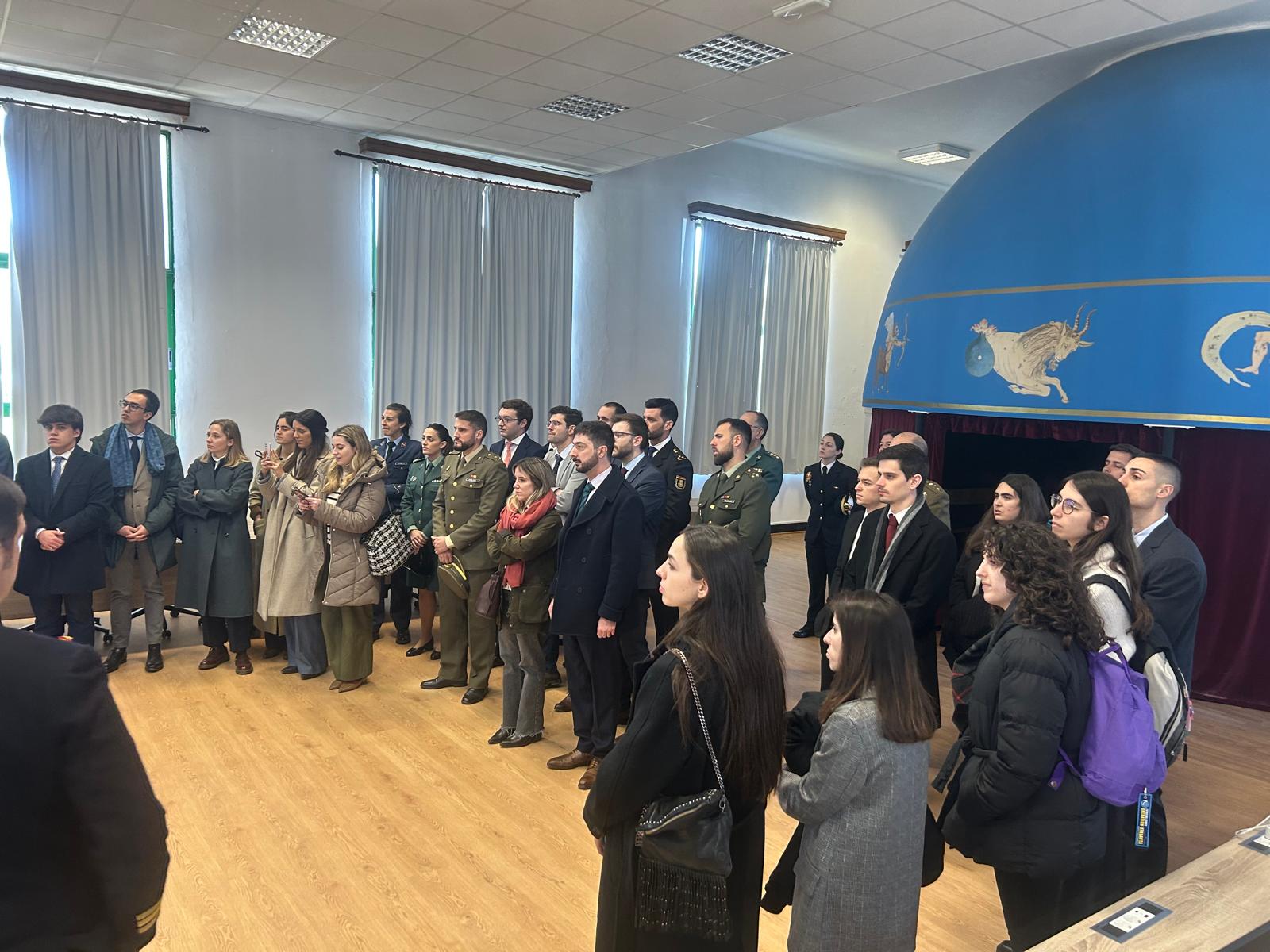 Visita a las distintas instalaciones.