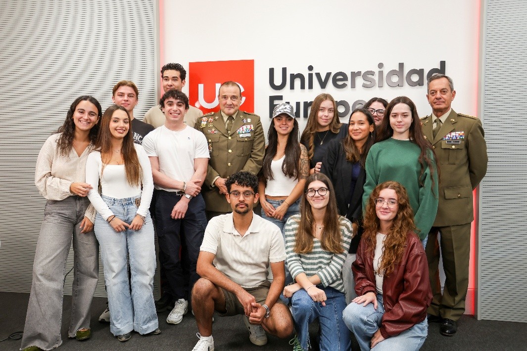 Conferencia del director del IEEE en la Universidad Europea