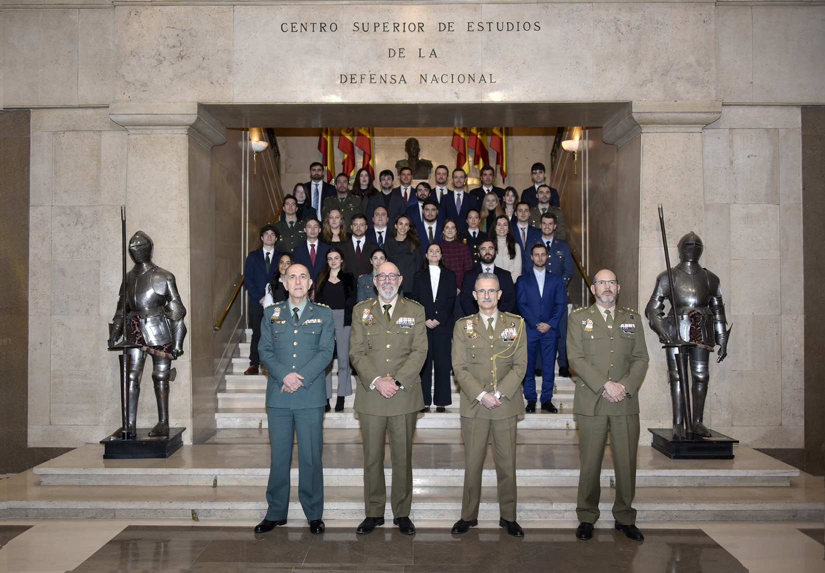 Participantes del Curso Defensa Nacional para Jóvenes
