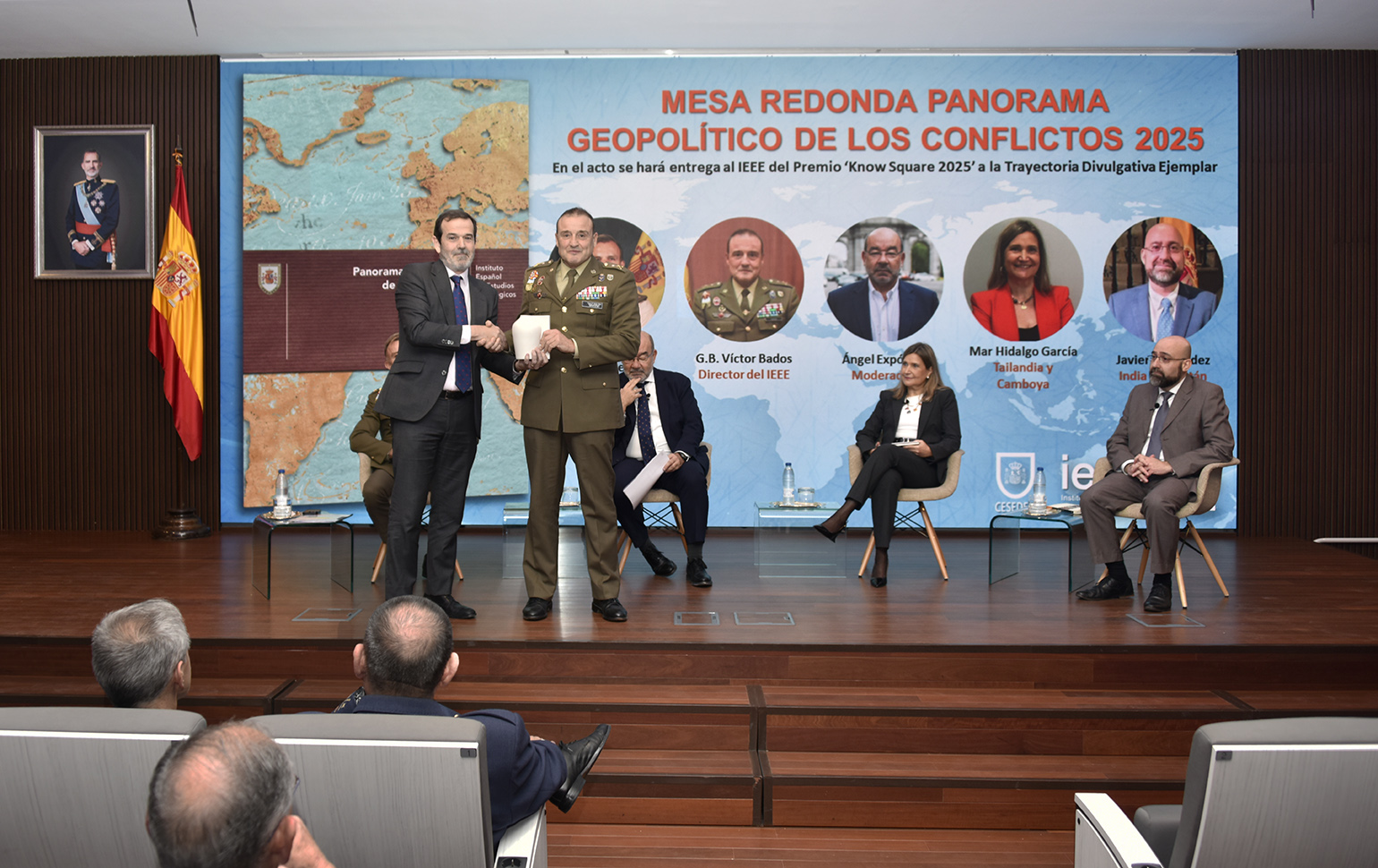Entrega del Premio-Juan Fernández-Aceytuno y GB Victor Bados