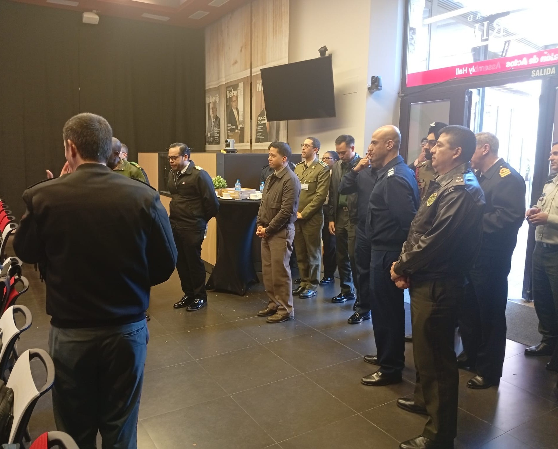 Práctica de toma de decisiones en UNEB