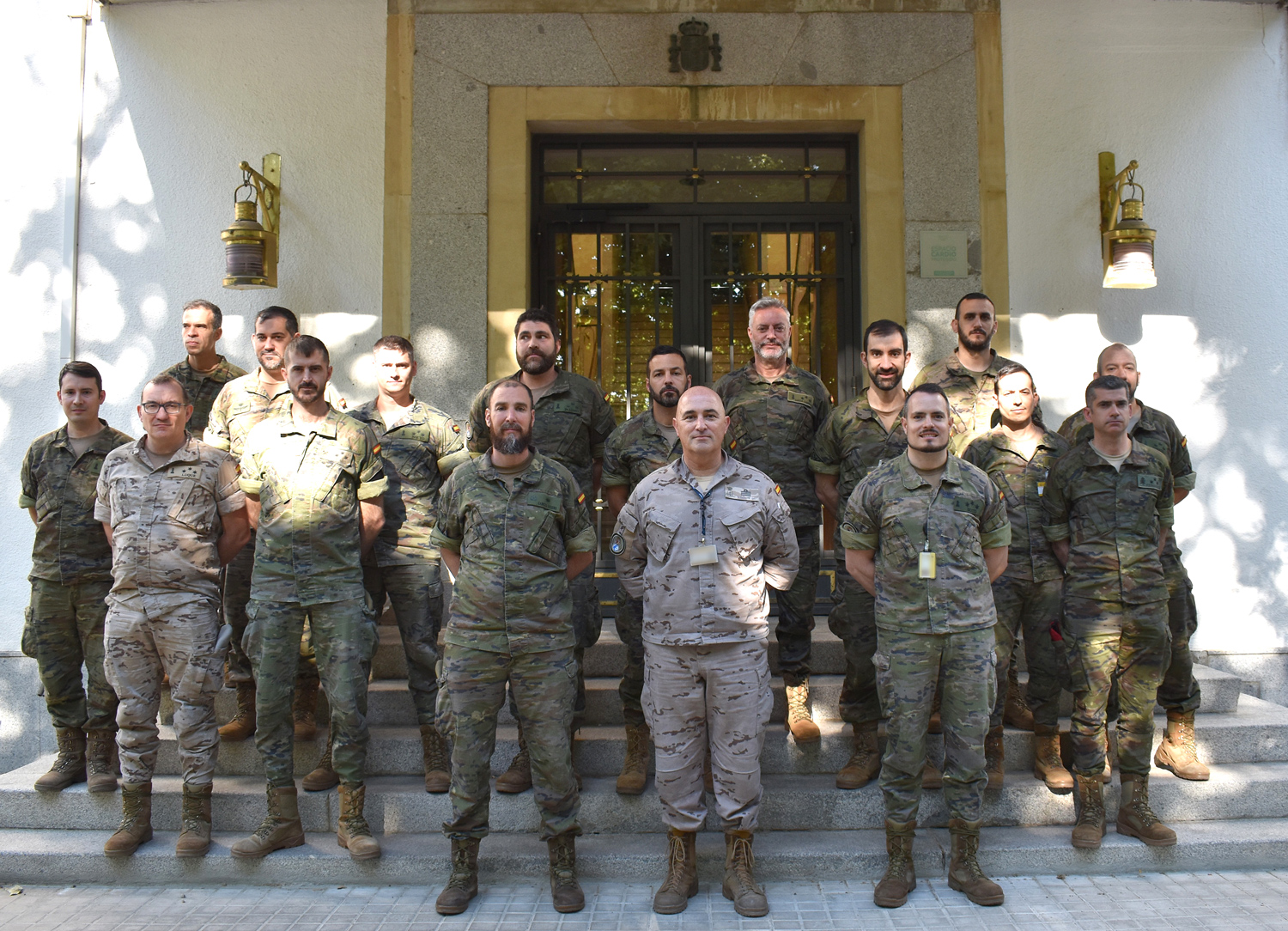 Alumnos del curso a la llegada al CESTIC