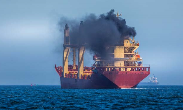 Esta imagen muestra los típicos gases contaminantes del gasoil