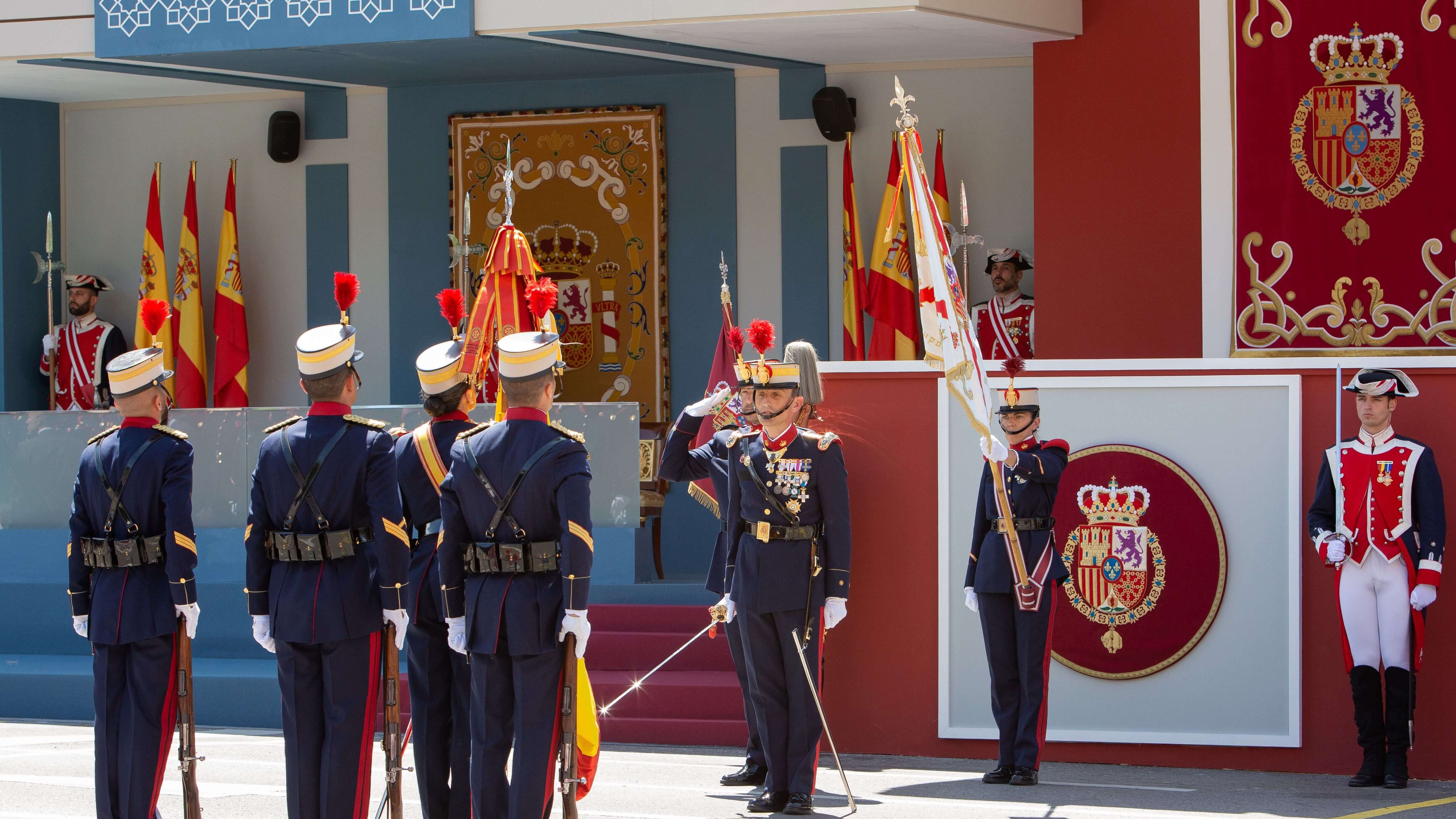 Día de las Fuerzas Armadas en Granada
