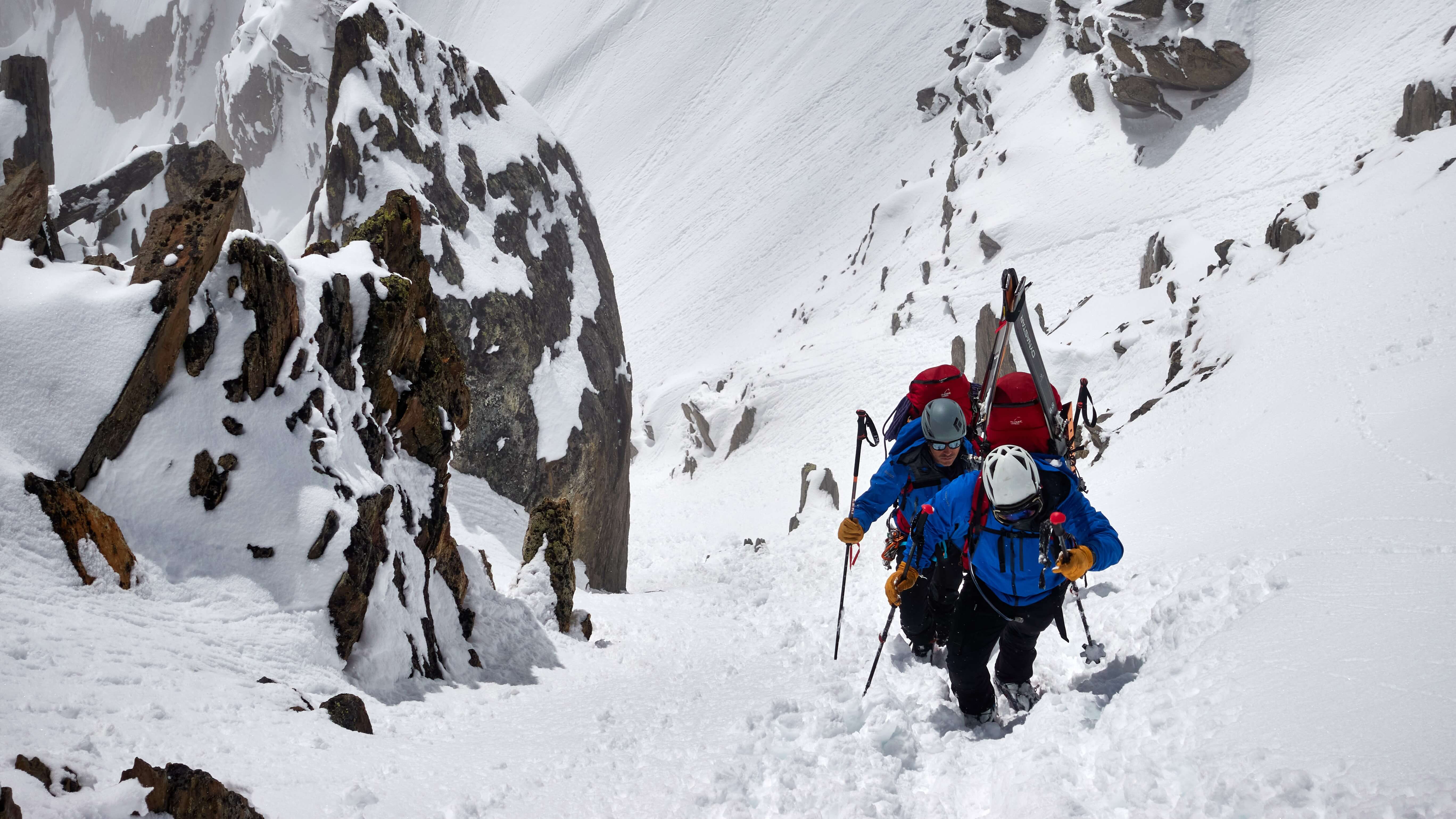 El Grupo de Alta Montaña de la Guardia Real en la alta ruta Chamonix-Zermatt