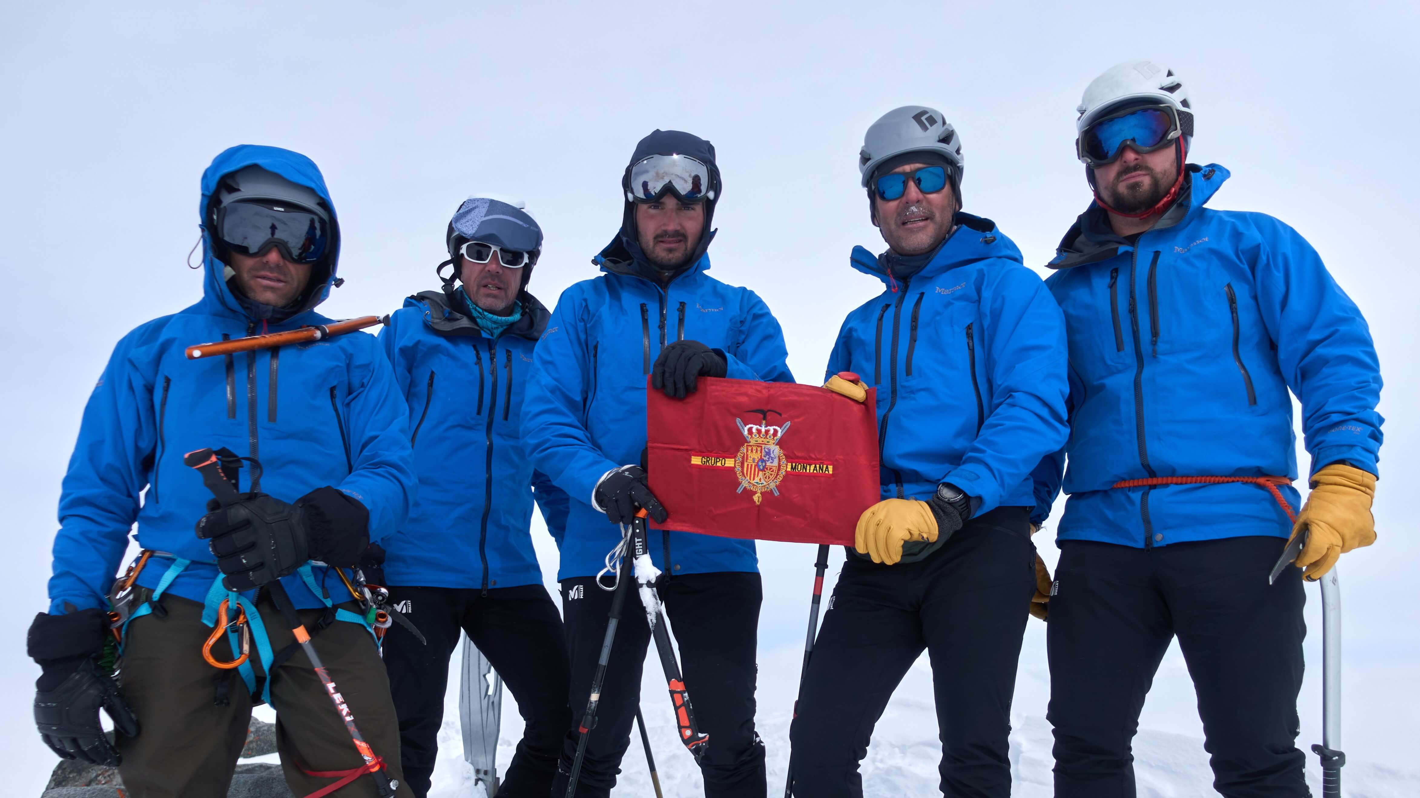 El Grupo de Alta Montaña de la Guardia Real en la alta ruta Chamonix-Zermatt