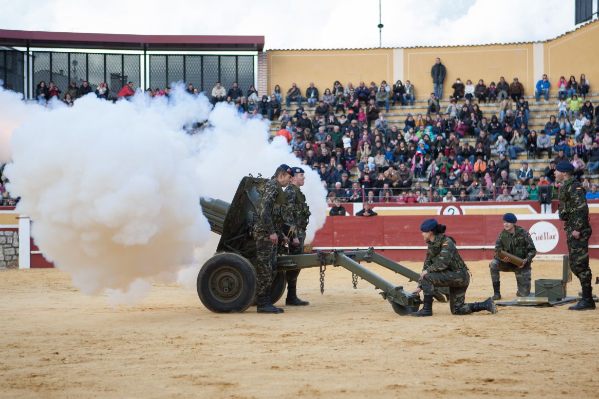 Actividades del Ejercicio de la Guardia Real Segovia 2014