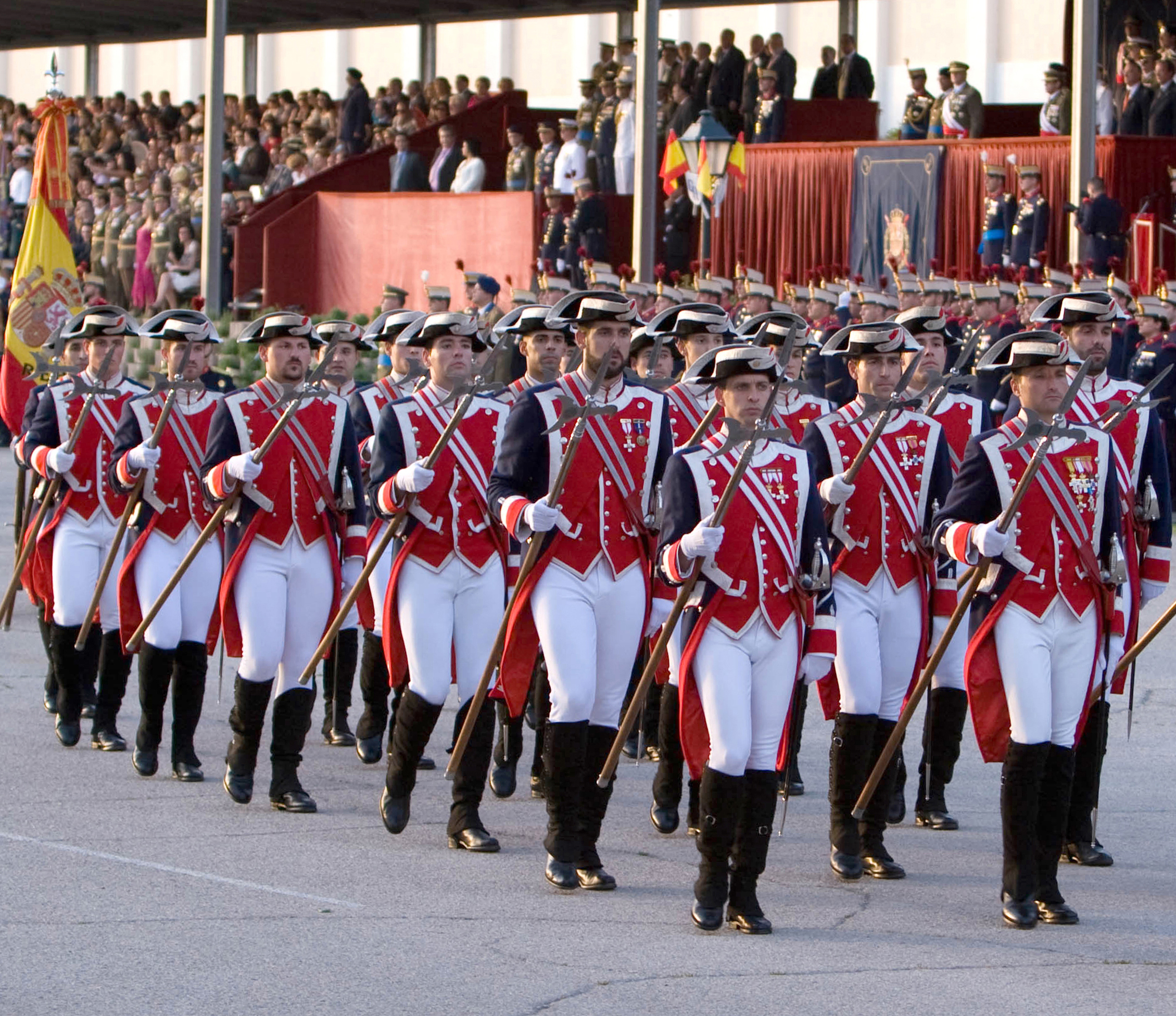 Uniforme de los Reales Guardias Alabarderos
