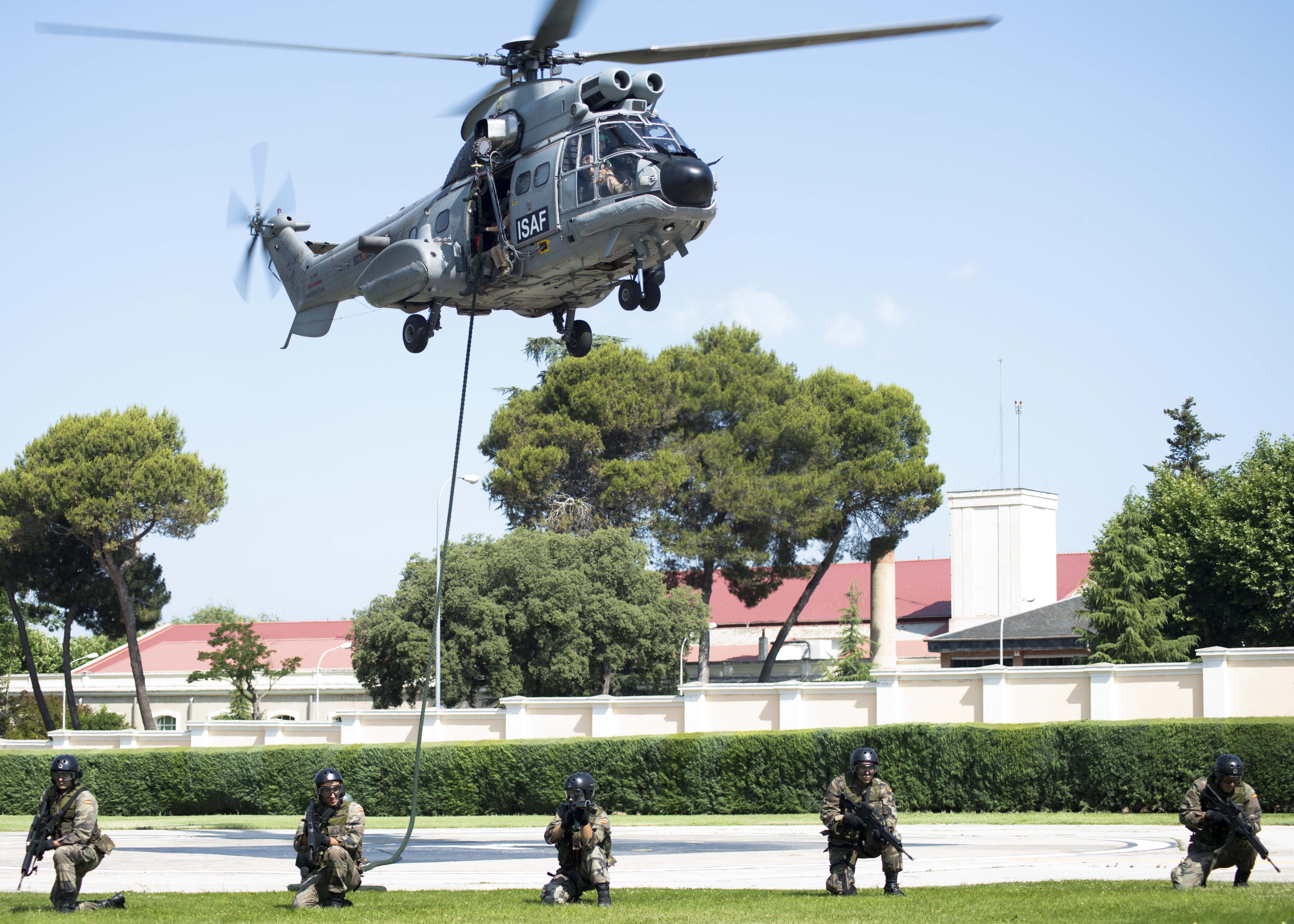 La Guardia Real en un ejercicio en El Pardo