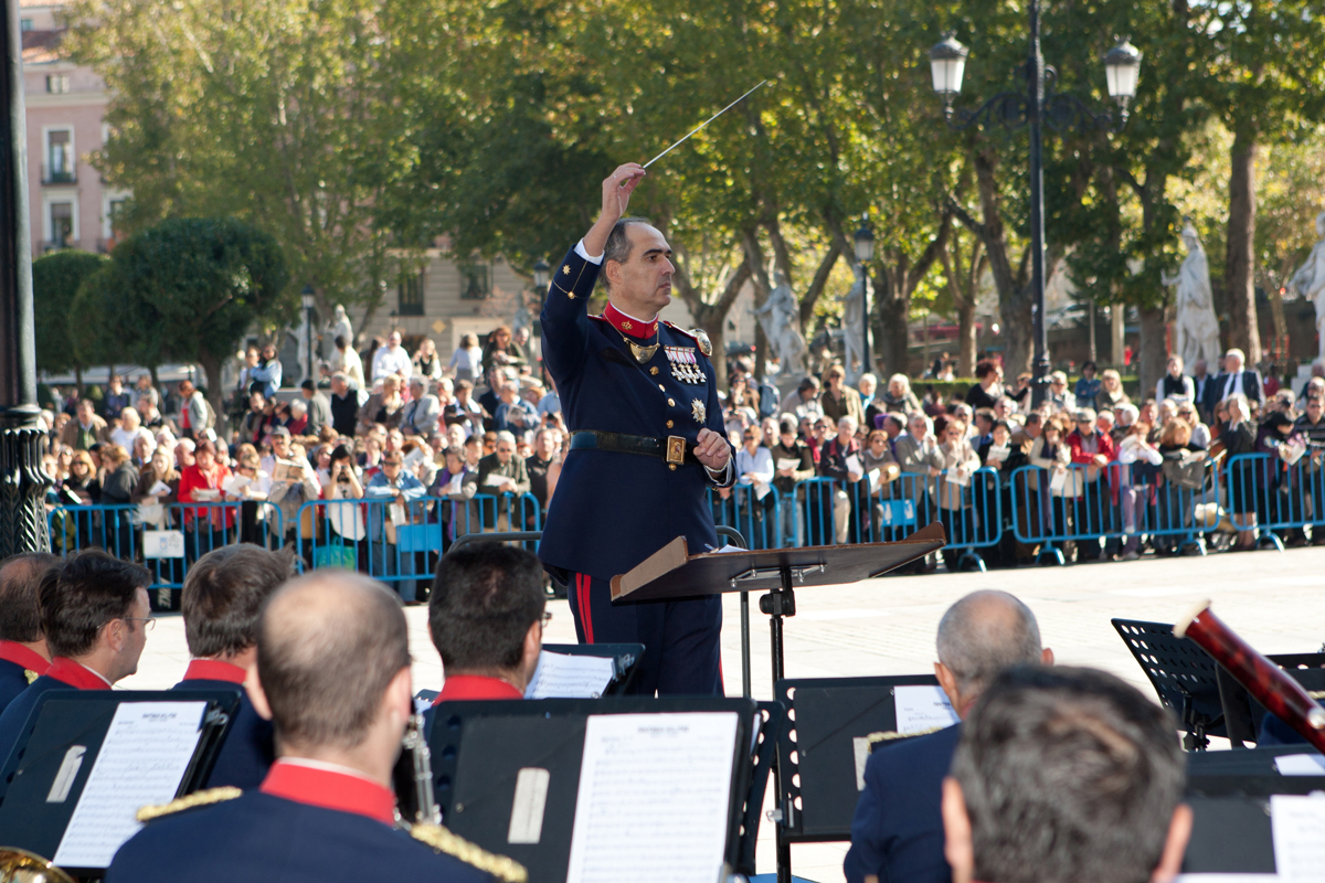 El ciclo estará dirigido por el coronel D. Enrique Blasco Cebolla