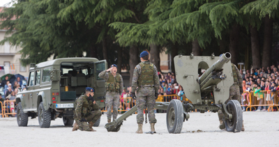 Pieza de artillería de la Batería Real durante su exhibición en Xinzo de Limia